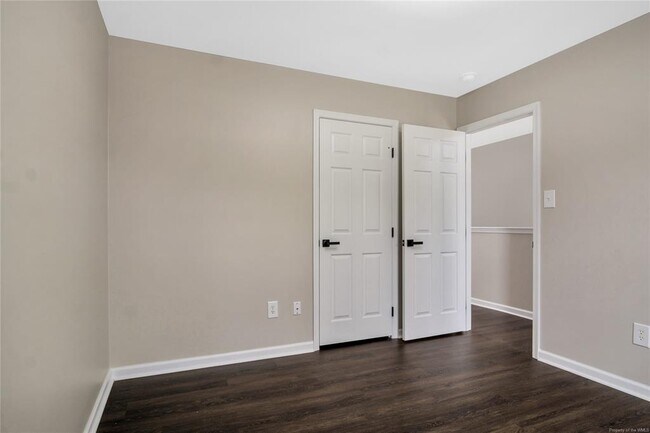 Building Photo - 10868 White Dogwood Dr
