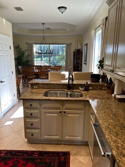 Kitchen - 20099 Seadale Ct