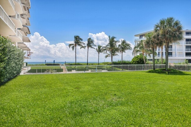 Building Photo - 2580 S Ocean Blvd