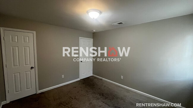 Building Photo - 3002 Elbert Cove