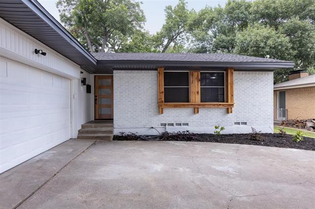 Building Photo - 1308 Magnolia Dr