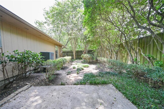 Building Photo - 2822 Swan Meadow Ct