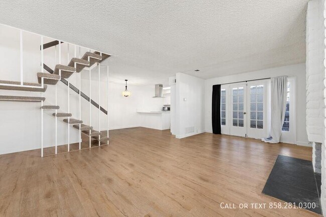 Building Photo - 3911 Camino Lindo