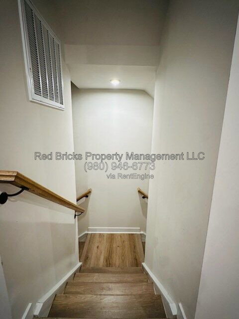 Building Photo - 2056 Dornoch Rd