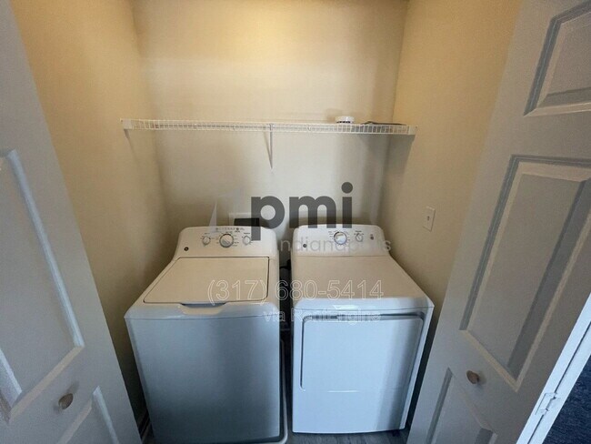 Building Photo - 2948 W New York St