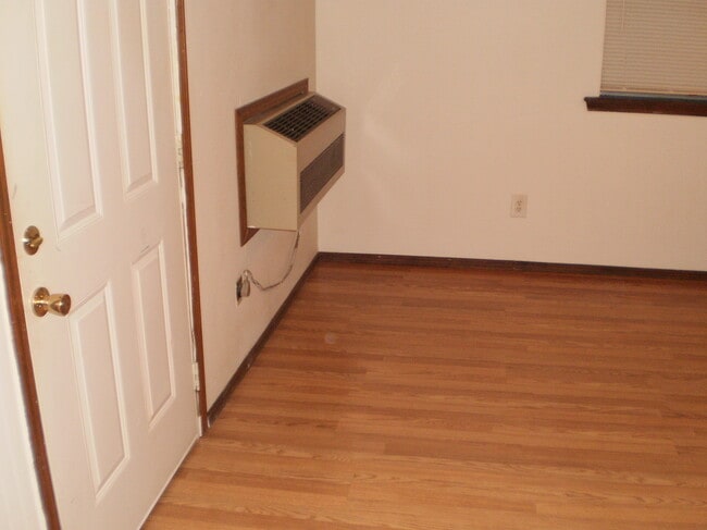 Building Photo - Cross Timbers Apartments