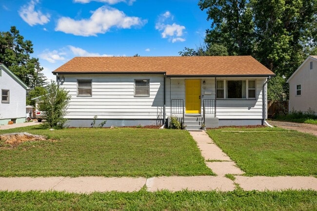 Building Photo - 1550 Happiness Dr