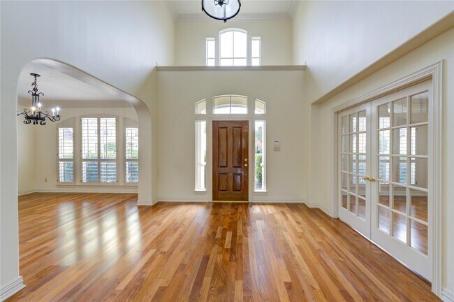 Building Photo - 1502 Ashbury Park Ln