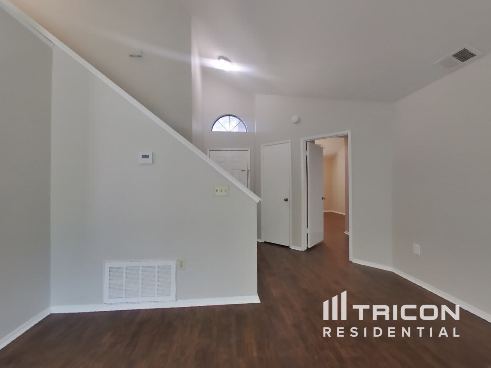 Building Photo - 1208 Cape Cod Dr