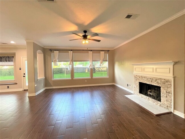 Building Photo - 16407 Stone Prairie Dr