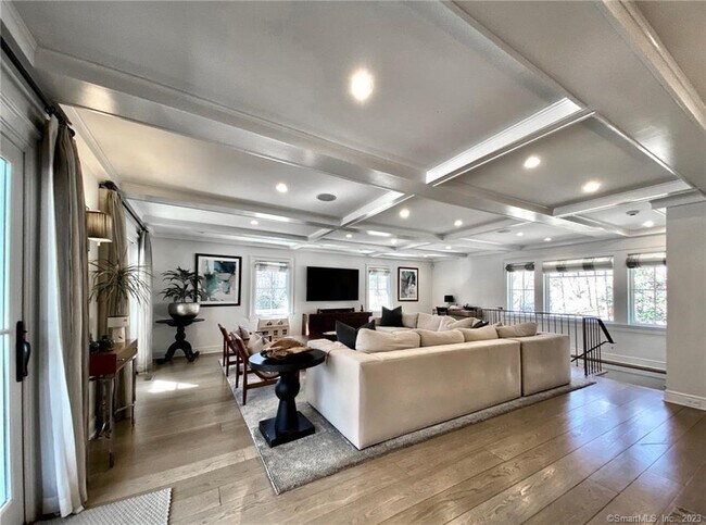 Building Photo - 7 Whaling Rd