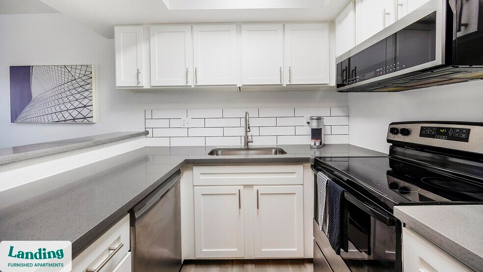 Building Photo - 8546 N 59th Ave