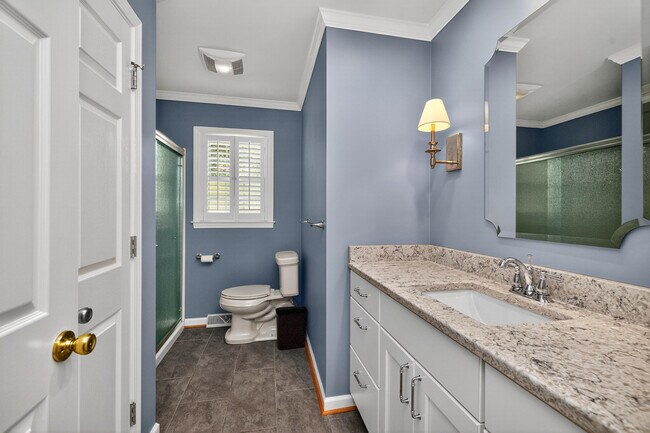 Building Photo - 433 Potomac Dr