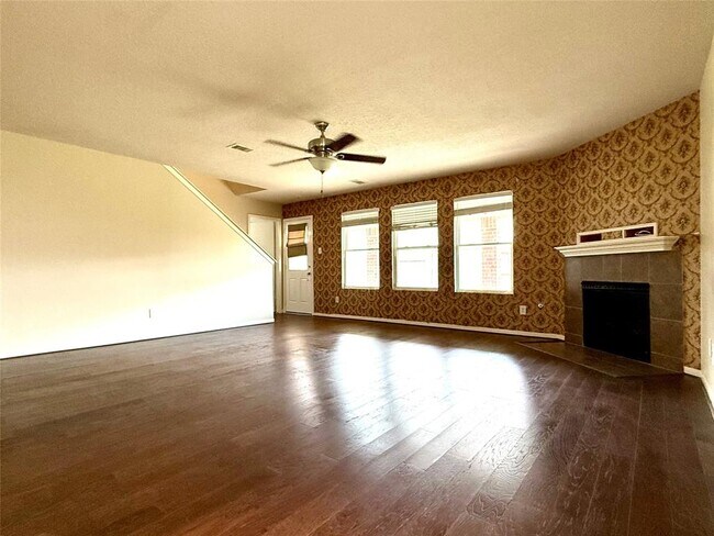 Building Photo - 5023 Natchez Ridge Ct