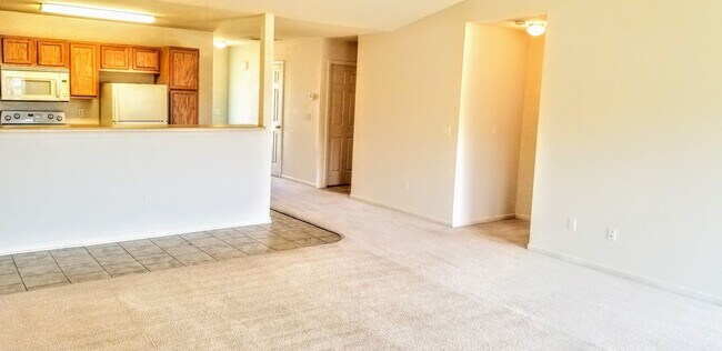 Building Photo - 21048B Harbor Ln