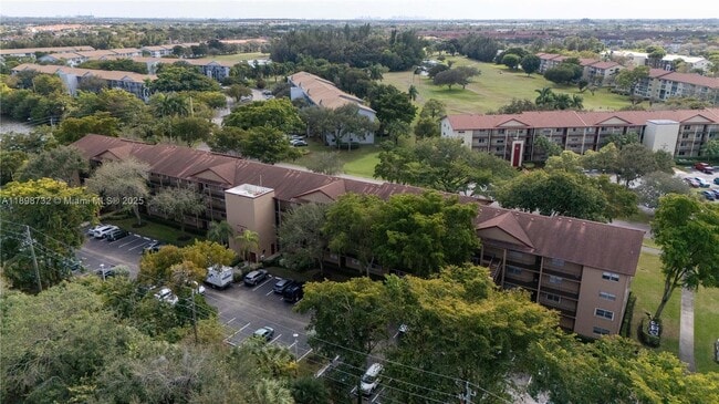 Building Photo - 12750 SW 4th Ct
