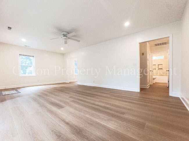 Building Photo - 4204 Wrightsville Ave