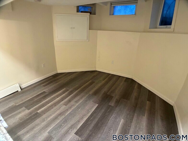 Building Photo - 51 S Huntington Ave