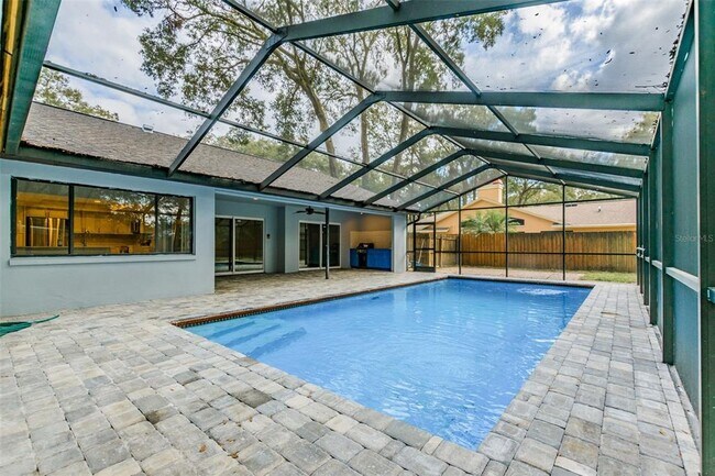 Building Photo - 2709 Herndon St