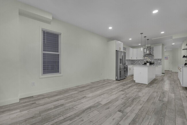 Building Photo - 1027-1029 Madison Ave