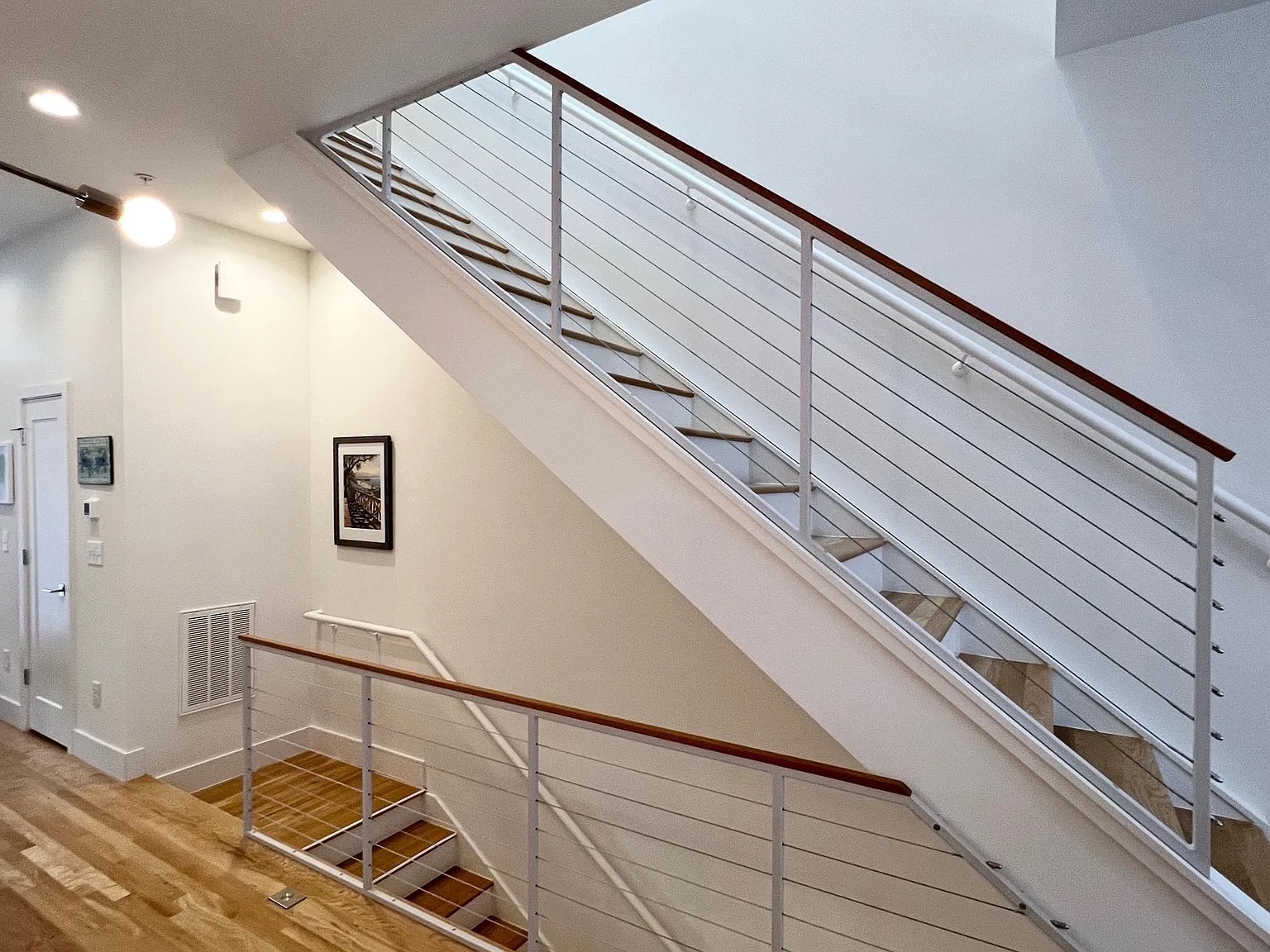 Building Photo - Room in Townhome on New Bern Ave