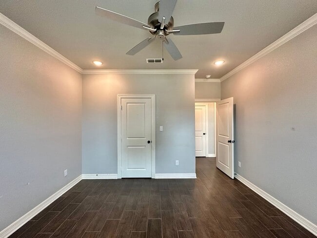 Building Photo - Almost Ready! Gorgeous 3 Bedroom 2 Bath in Nolan Farms Community in Winona!