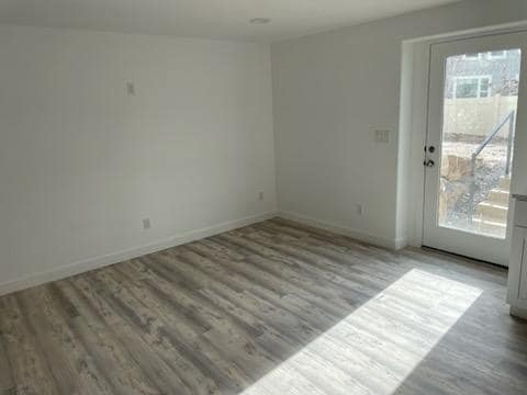 Building Photo - 3-6 month Lease- Beautiful Basement Apartment with Private Entrance