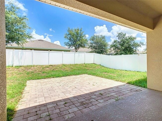 Building Photo - 465 Buchannan Dr