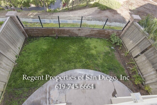 Building Photo - 1358 Callectia Aquilla Norte