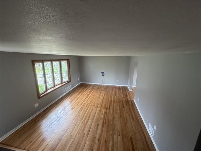 Building Photo - 9280 N Florence Rd