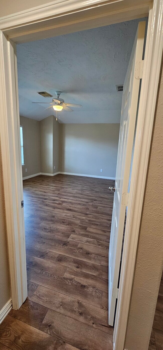 Building Photo - 5807 Laramie River Ct