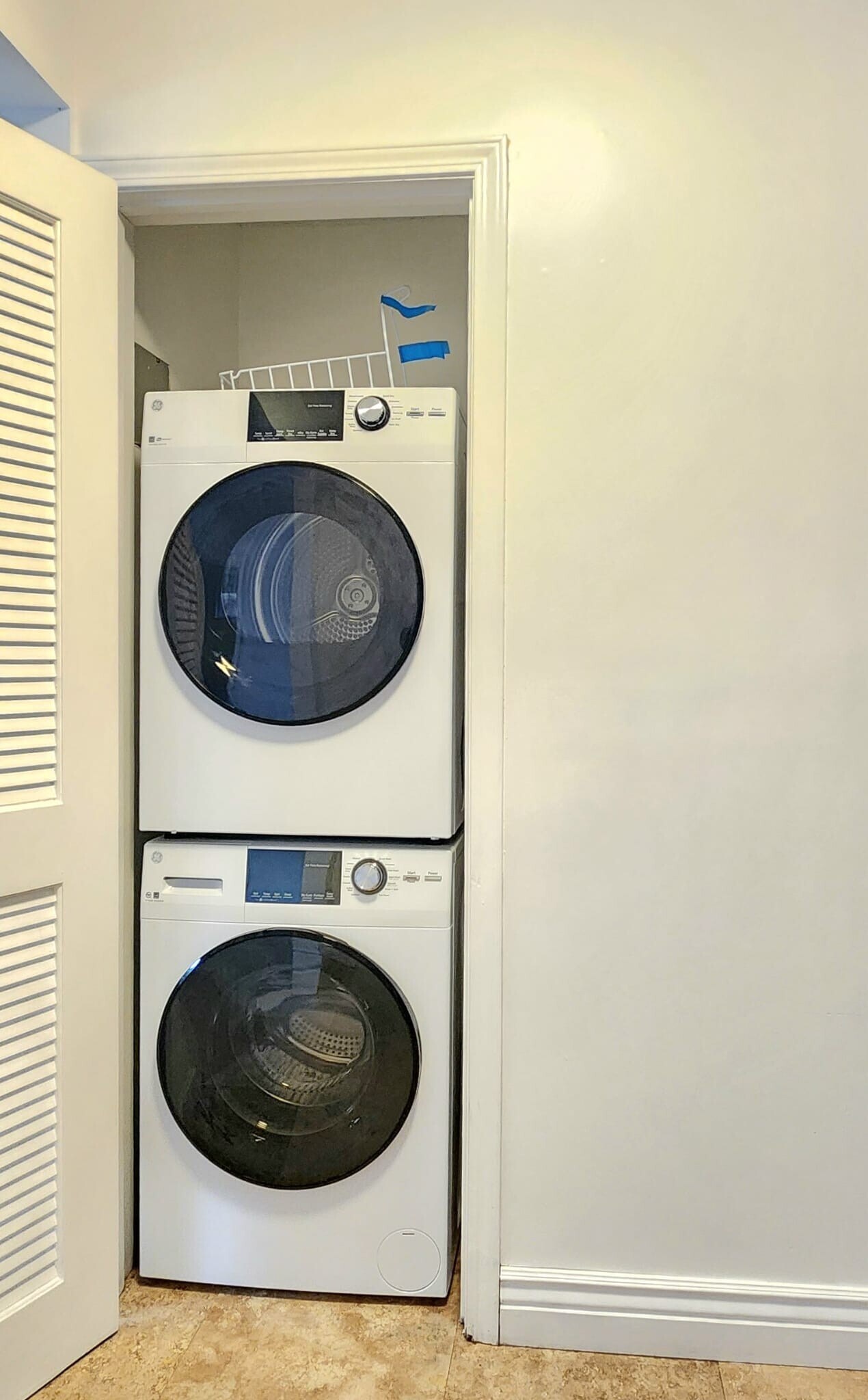 Building Photo - 1208 Lincoln Avenue