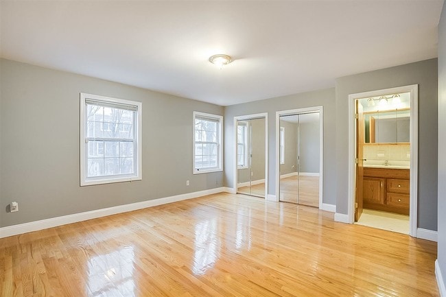Building Photo - 115 Webster Ave