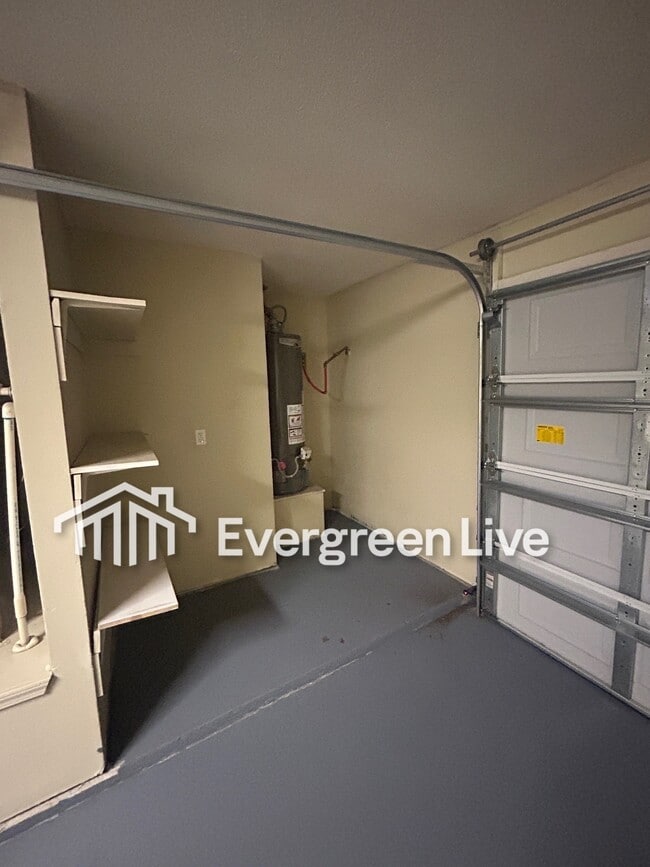 Building Photo - 30 Callan Ct