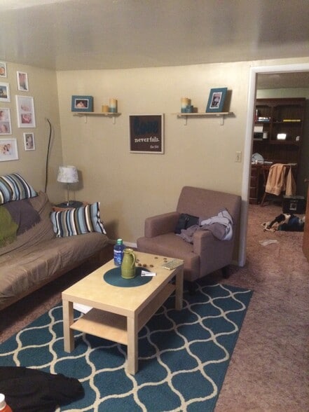 Building Photo - 514 Semple St