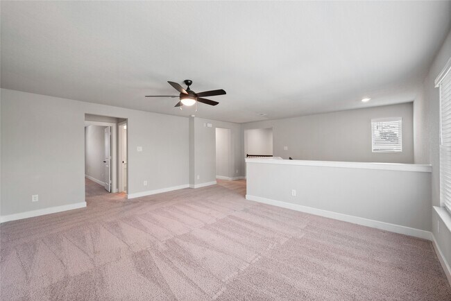 Building Photo - 103 E Christine Manor Dr