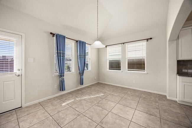 Building Photo - 7646 Granite Terrace Ln