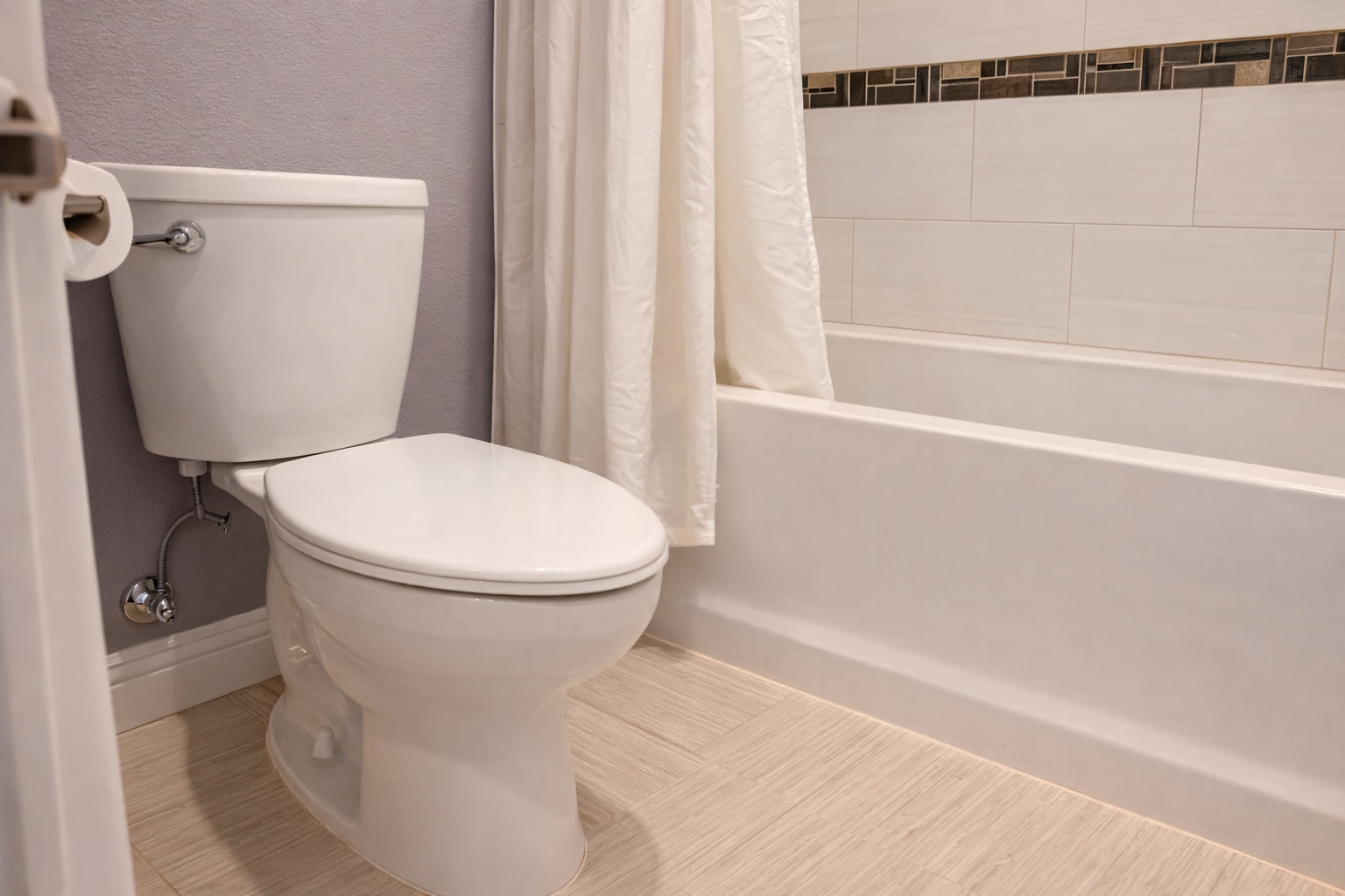 Bathroom - 1111 North Rd