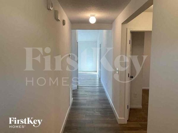 Building Photo - 314 Marisco Way