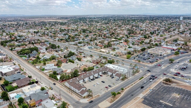 Building Photo - 3030 George Dieter Dr