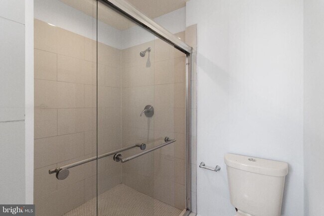 Building Photo - 14090 Kramer Pl