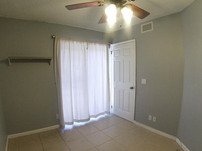 Building Photo - 8116 Severn Dr