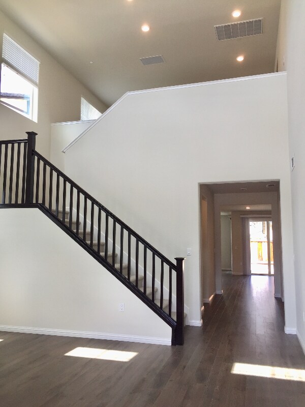 Building Photo - 931 Island Palm Wy
