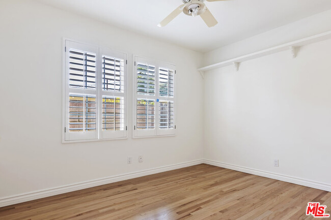 Building Photo - 13958 Peach Grove St