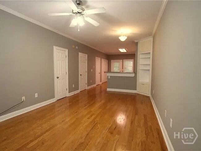 Building Photo - 460 S Barnett Shoals Rd