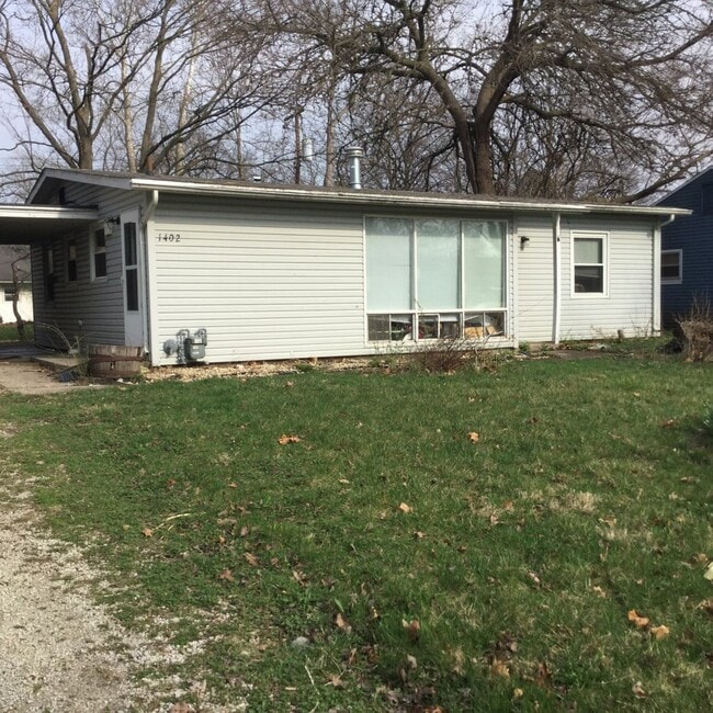 Building Photo - Available this August!