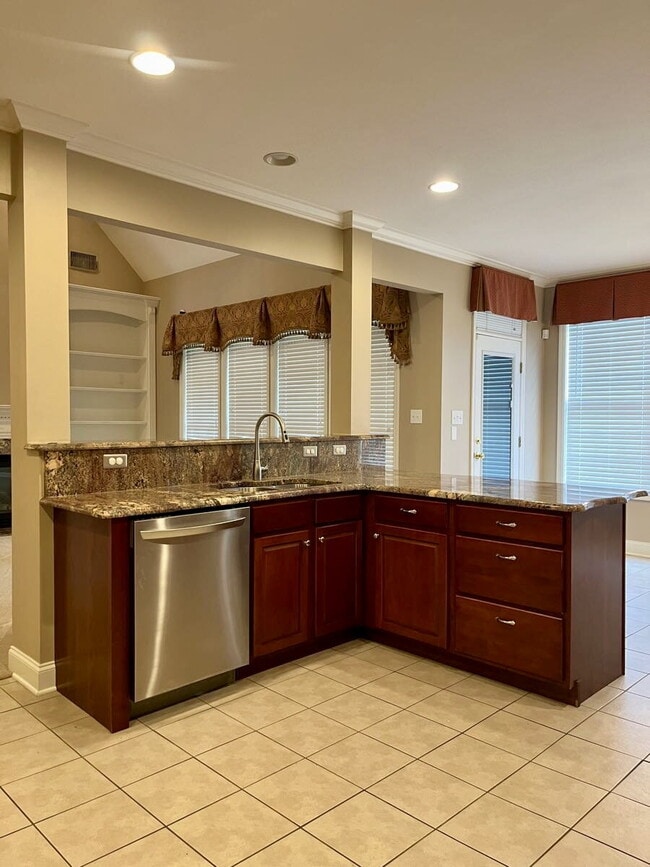 Building Photo - 4BR Home in Summer Rose with Two Primary Suites | 3,271 Sq Ft | Flexible Layout