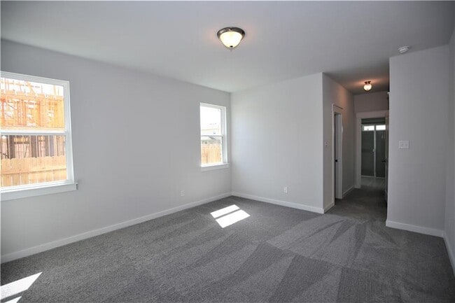 Building Photo - 635 Pheasant Hill Ln