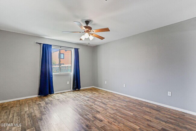 Building Photo - 14260 Bluesky Point Ct