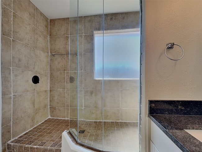 Building Photo - 16927 Jelly Park Stone Dr